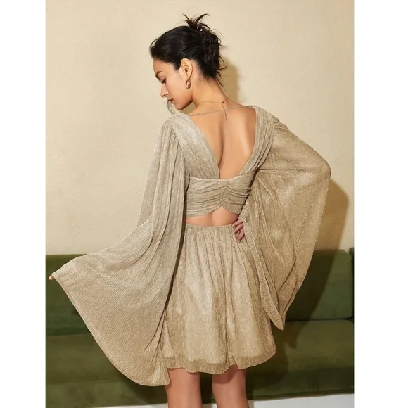 Champagne Beige Mini Dress Flared Bell Long Sleeve Fitted Waist - Picture 7 of 12